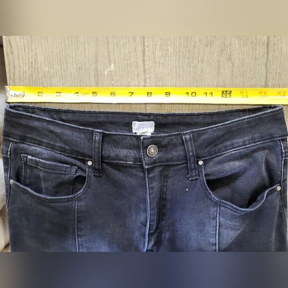 West of Melrose Black Wash Flare Jeans Size 30 - Picture 7 of 13